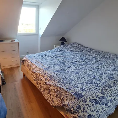 Ref 096 - T3 Pour Six Personnes Vue Avec Piscine *
